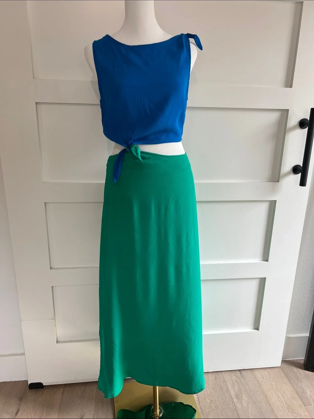 Olivaceous Blue Green ColorBlock Dress - Picture 2 of 6